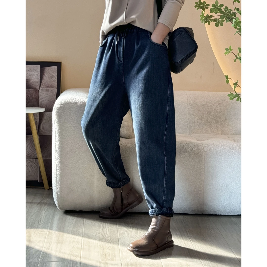 （浅笑）82183 贴标冬季加绒新款显瘦遮胯宽松大码休闲拼接牛仔裤女