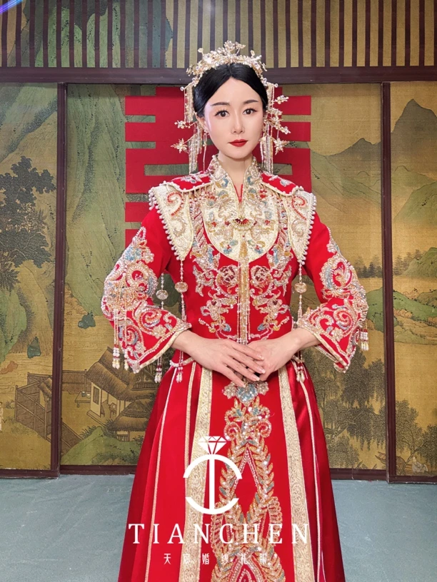 断码清货 新款重工珠绣丝绒香槟色新娘结婚服奢华气质大气