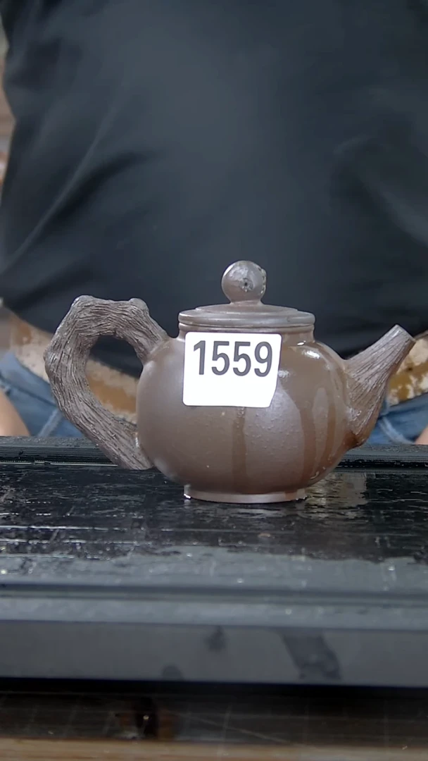 【闪购商品】贵台龙窑柴烧茶壶1559