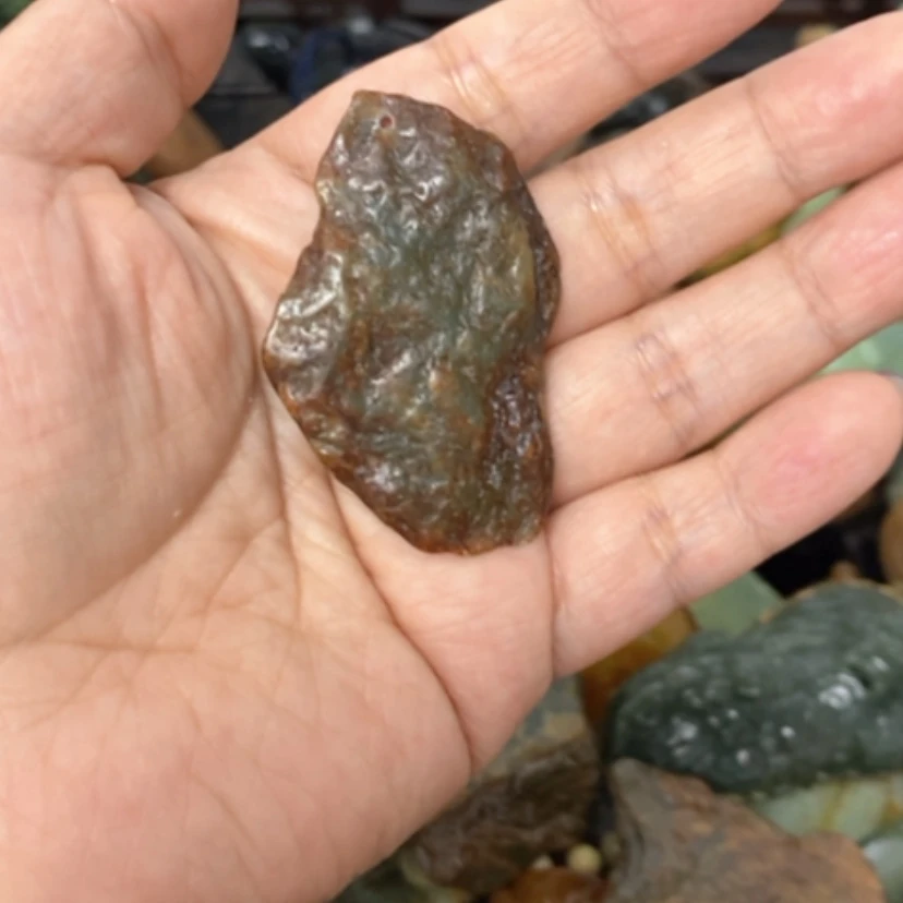 【闪购商品】岫岩河磨玉(透闪石质玉)手把或挂件未镶嵌❤***❤