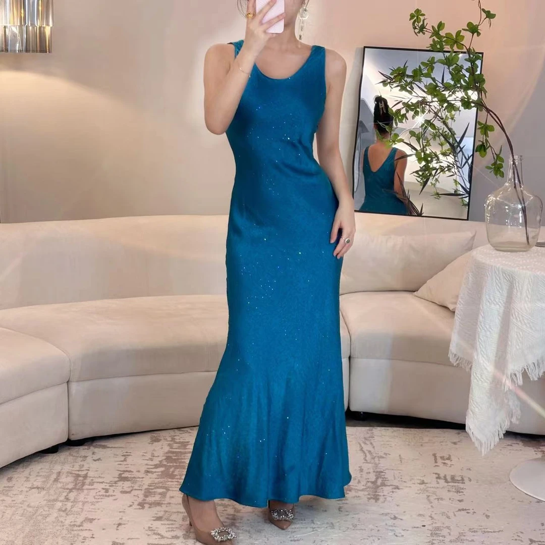 显瘦修身烫钻时尚气质无袖女装连衣裙