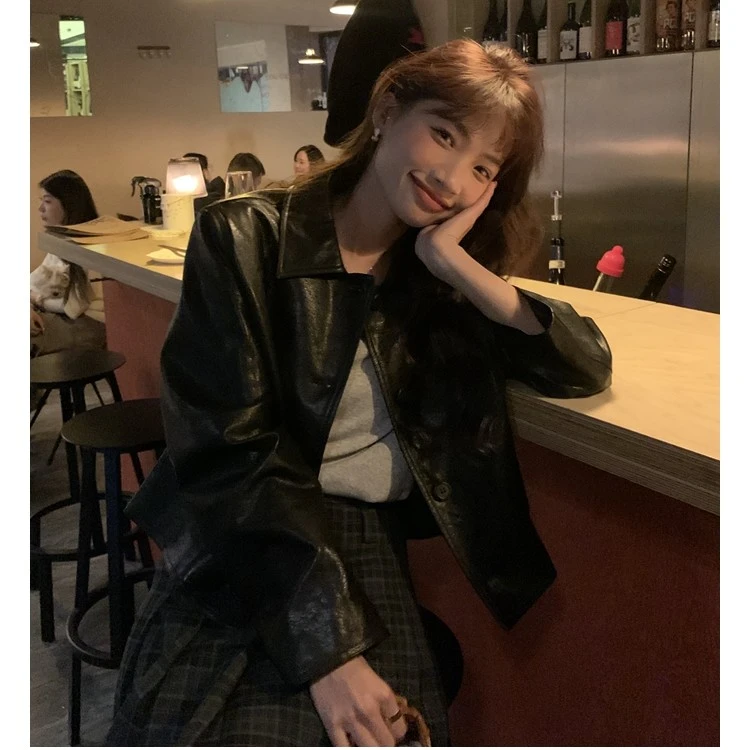 自制黑色短款皮衣女2025春季新款宽松显瘦pu皮夹克外套高级感方领
