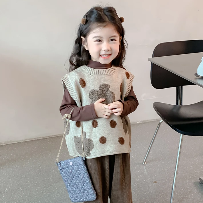 儿童韩版针织马甲2025秋冬新款洋气时髦女童外搭叠穿马夹毛衣坎肩