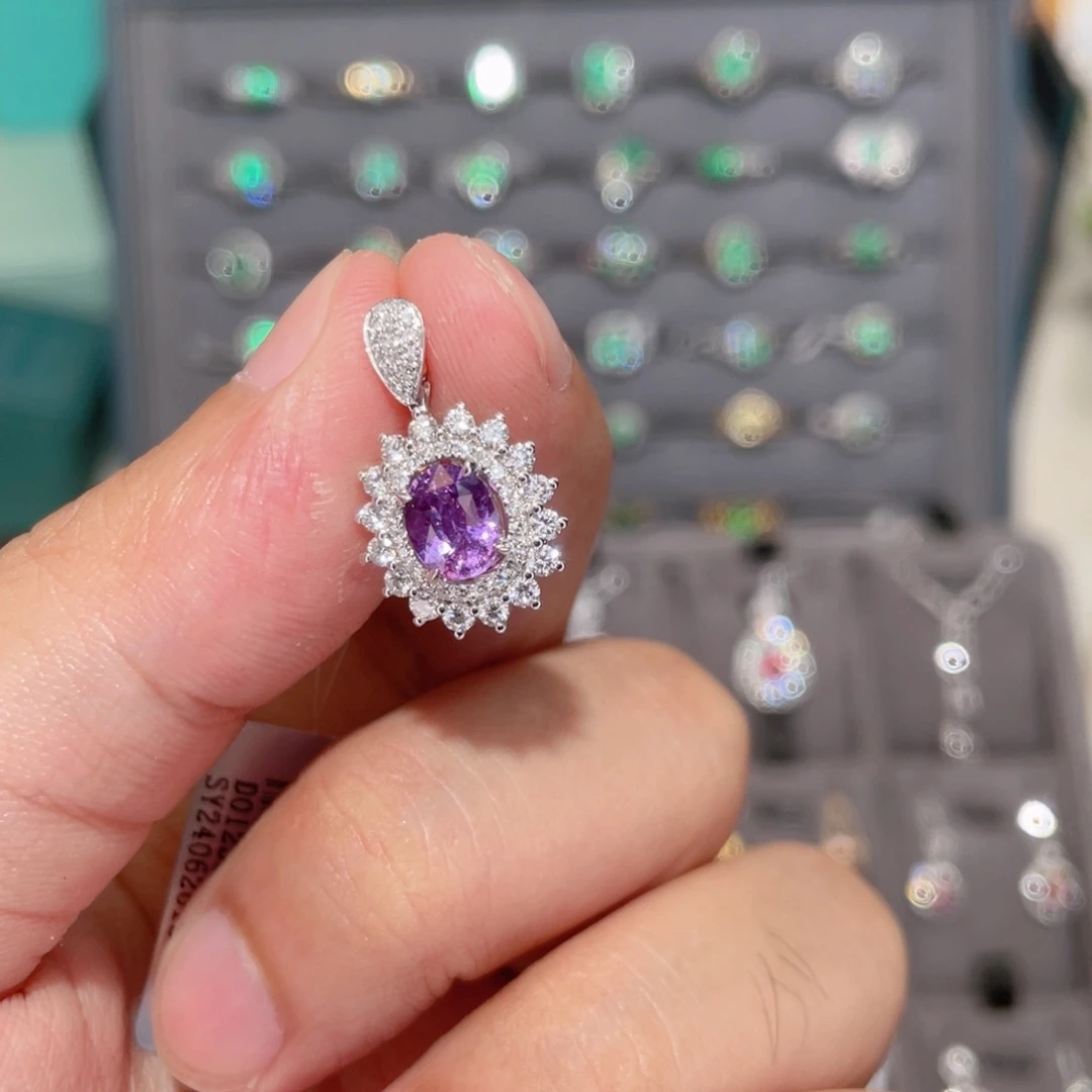 蓝宝石吊坠(不含链)18K金镶嵌半**记1ct
