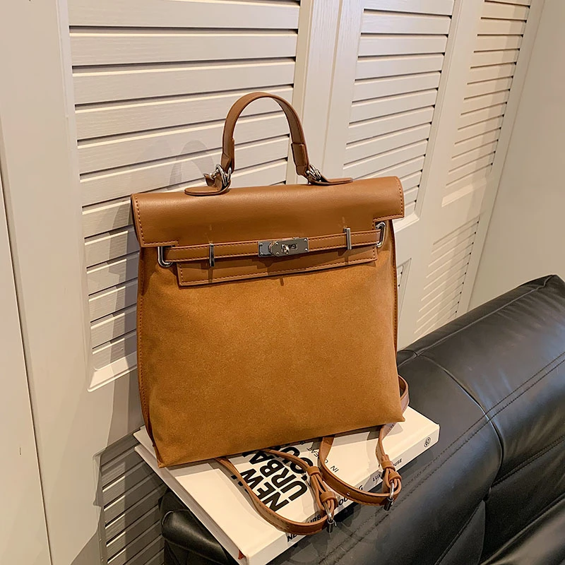 复古大容量女式双肩包2023新款流行百搭绒面背包时尚出游旅行书包