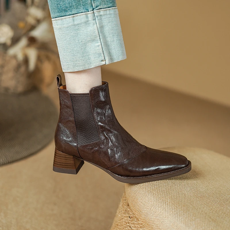 时尚真皮短靴羊皮瘦瘦靴方头复古靴子粗跟4.5cm (1045)已开价