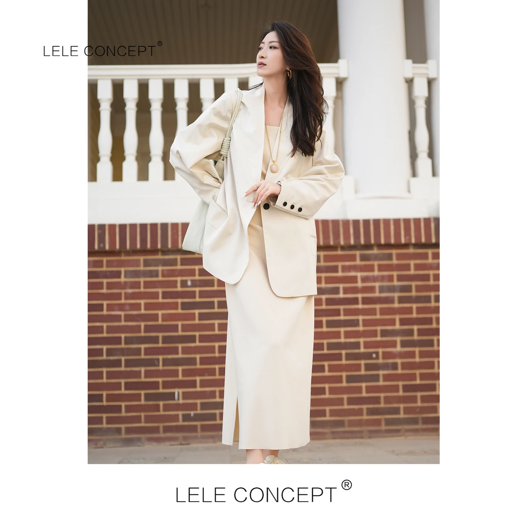 LELE CONCEPT | 早春时尚百搭感优雅气质大气显瘦秃领西服Y0290