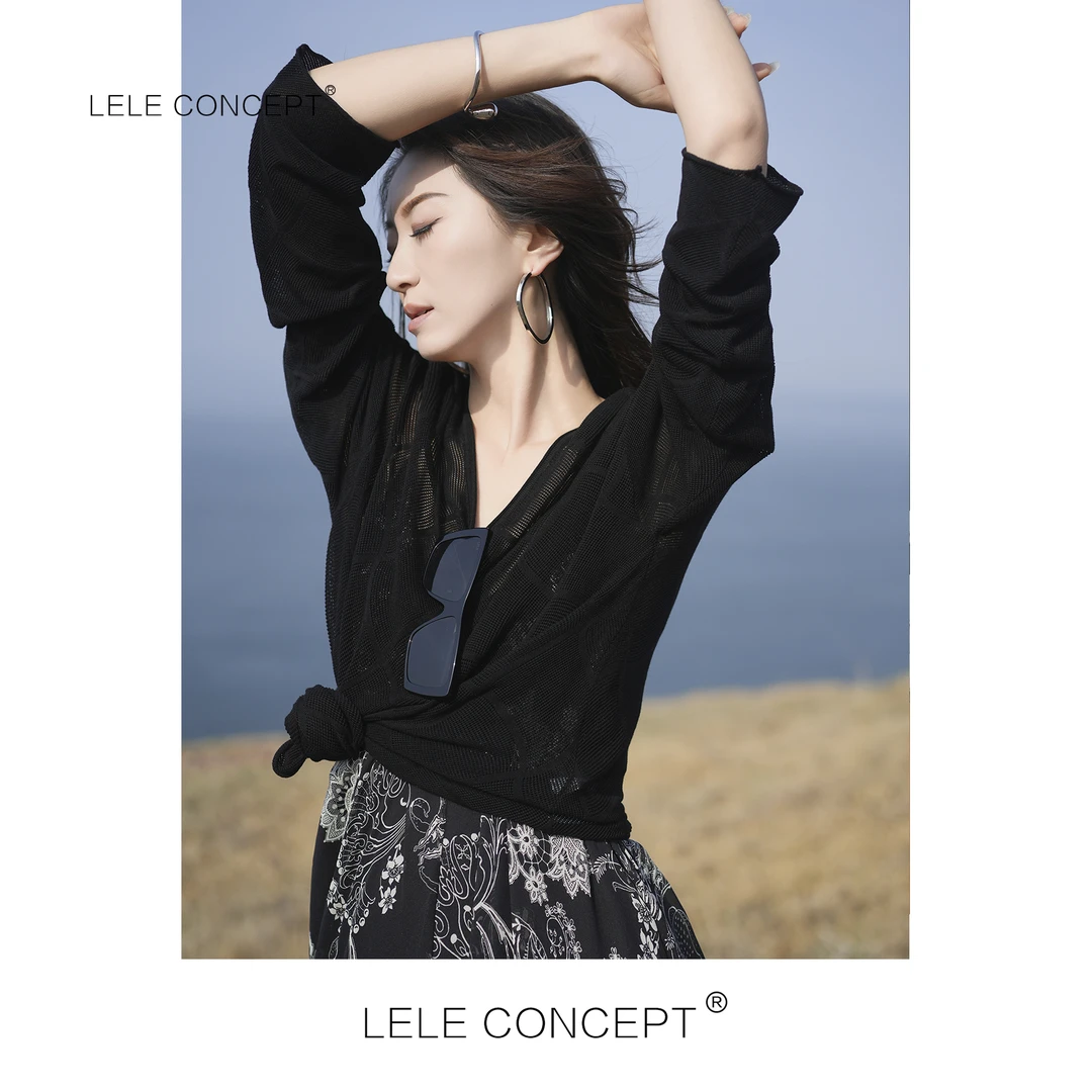 LELE CONCEPT| 【 透光织影】时尚气质镂空百搭菱形块网上衣S0425