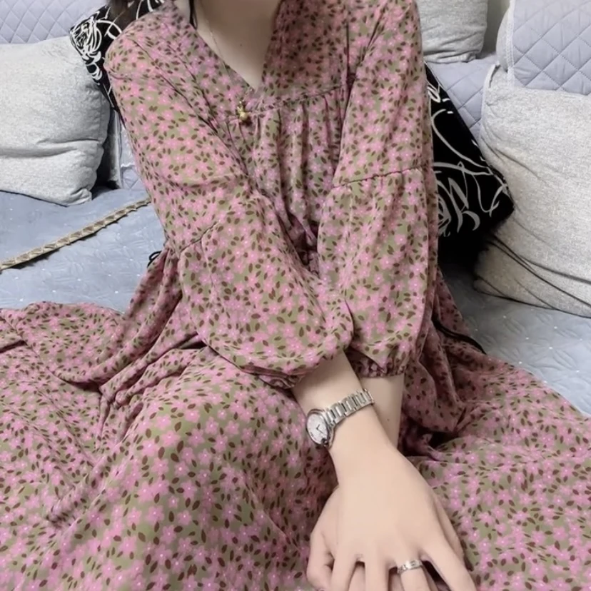 V领抽摇灯笼袖法式大码碎花长裙- 粉花30