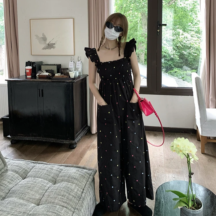 精灵公主 彩色爱心刺绣小飞袖连体裤女夏新款连衣裤