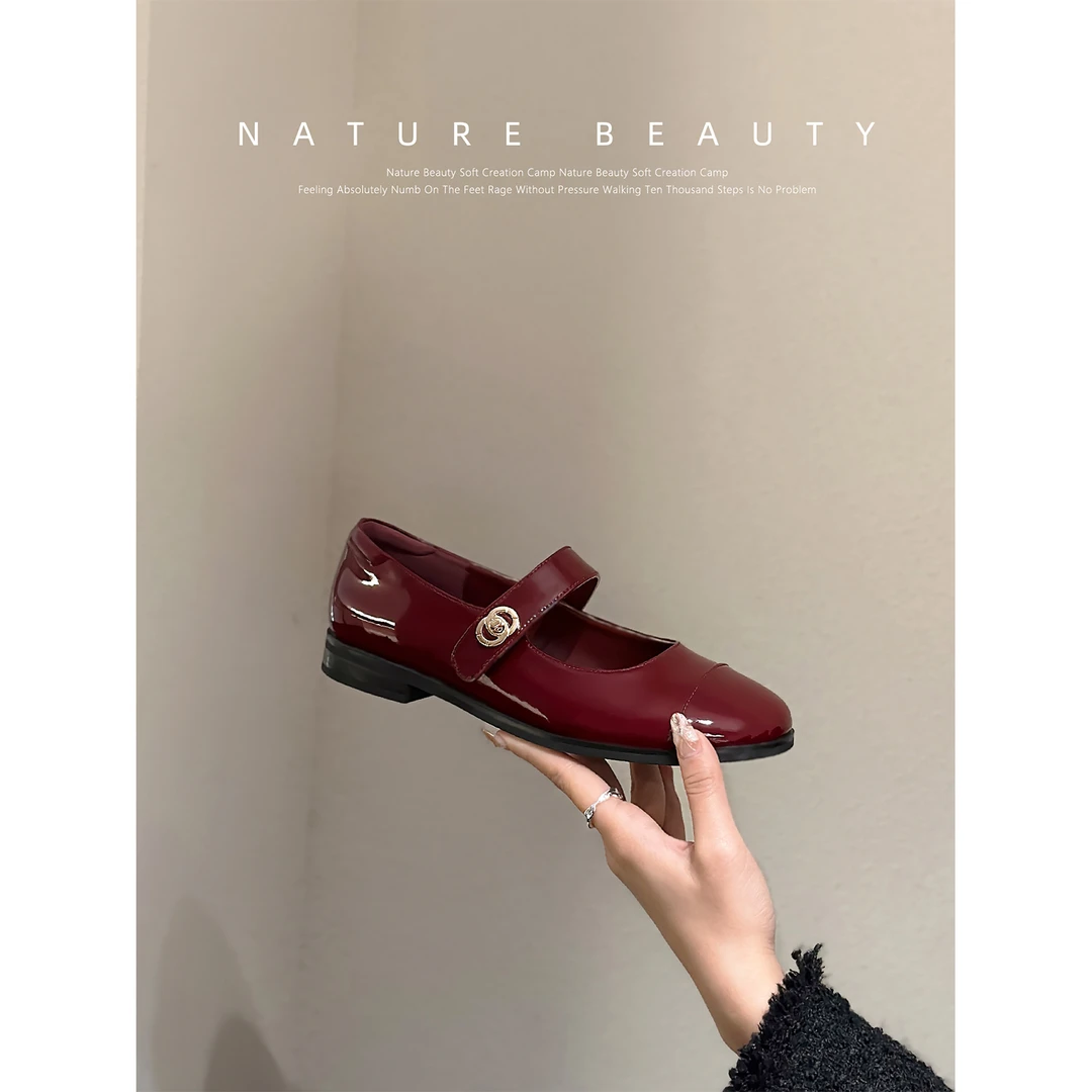 【半糖千金】自然卷小香风玛丽珍女法式漆皮平底单鞋浅口粗跟小皮鞋