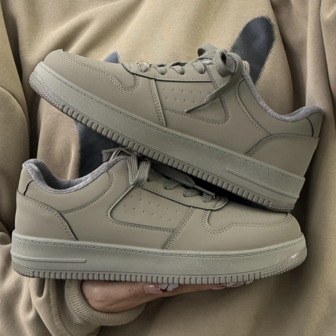 环球加绒男鞋2025冬季新款复古男士加厚保暖百搭休闲板鞋防寒棉鞋