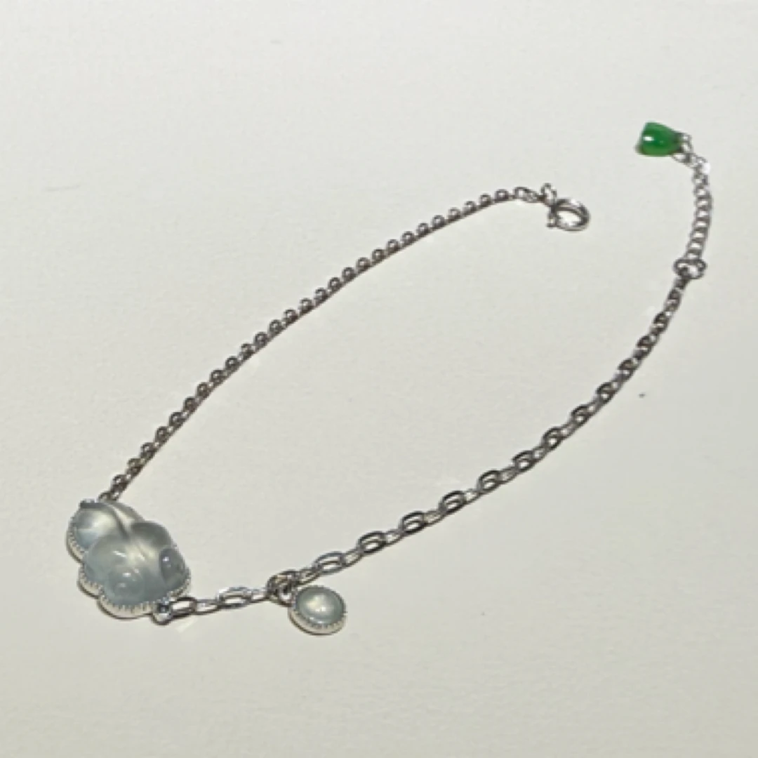 18K金镶嵌天然翡翠高冰鱼手链,裸石尺寸:12×9×6