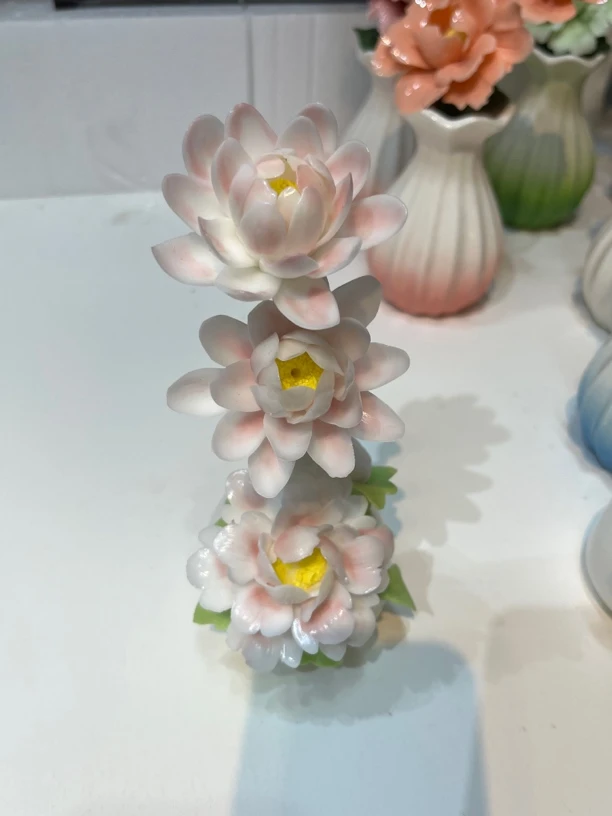 精致陶瓷手工创意紫色立体冰种荷花套工艺品白瓷手捏可爱陶瓷花