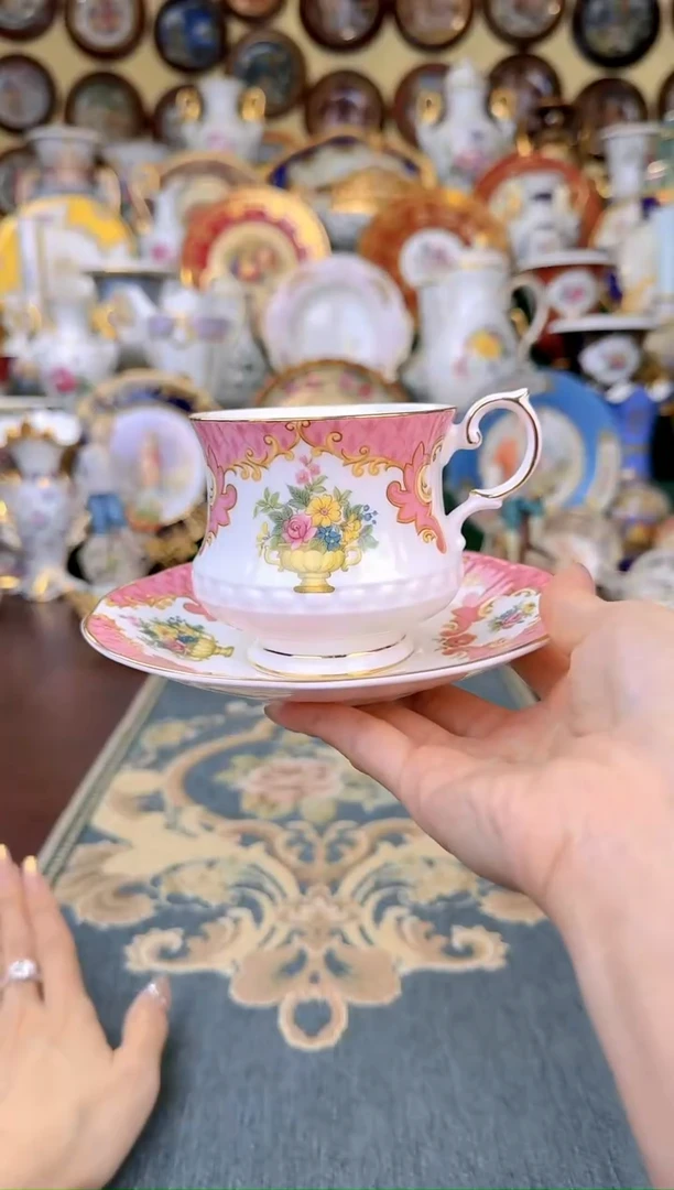 【闪购商品】骨瓷摆件509