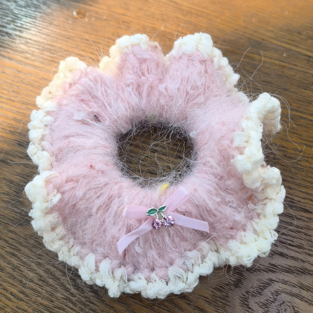 A707粉色樱桃蝴蝶结毛毛肠圈