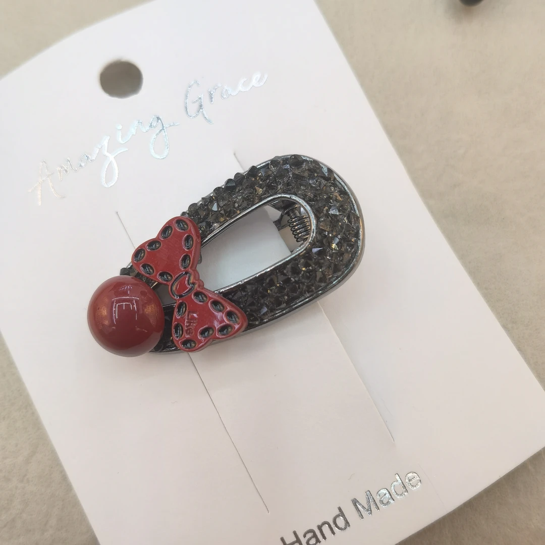 A457红色蝴蝶结珠珠小胖夹