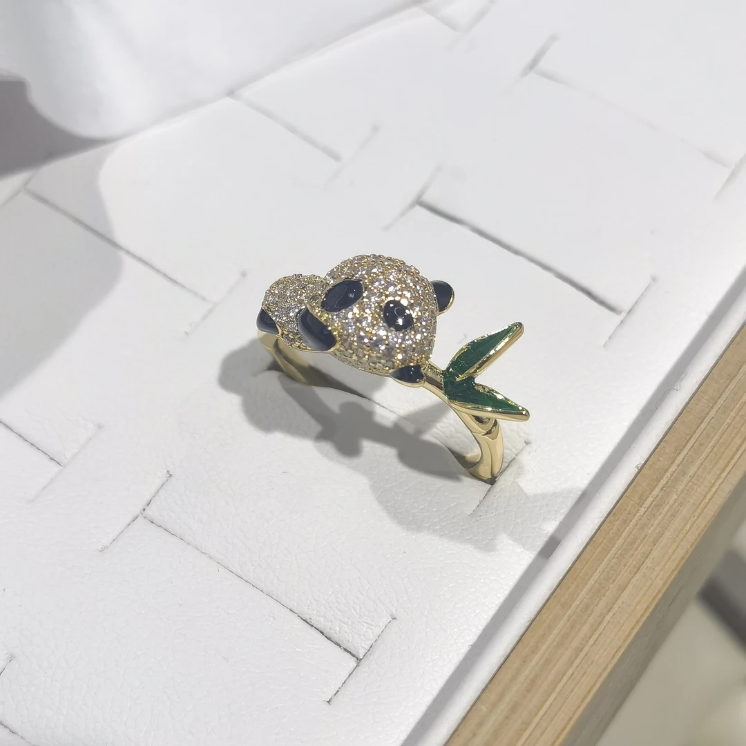 A757金色熊猫告告竹节高级款戒指