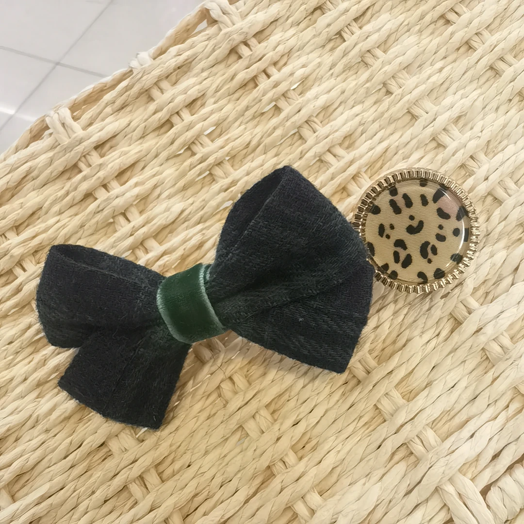 A594蓝绿色格纹蝴蝶结边夹