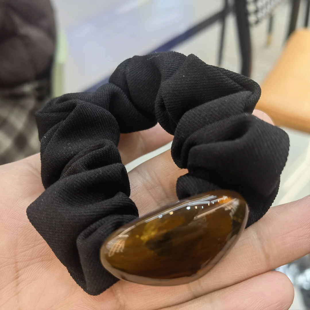 B849咖色三角黑色肠圈