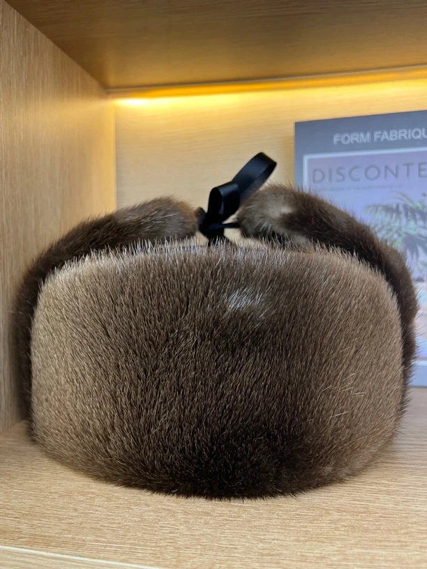 水獭牛皮顶雷锋帽