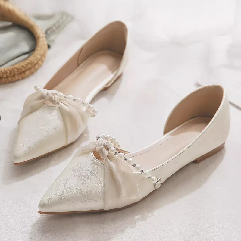 2025夏季新款百搭国风浅口尖头平底鞋配裙旗袍温柔气质法式单鞋女