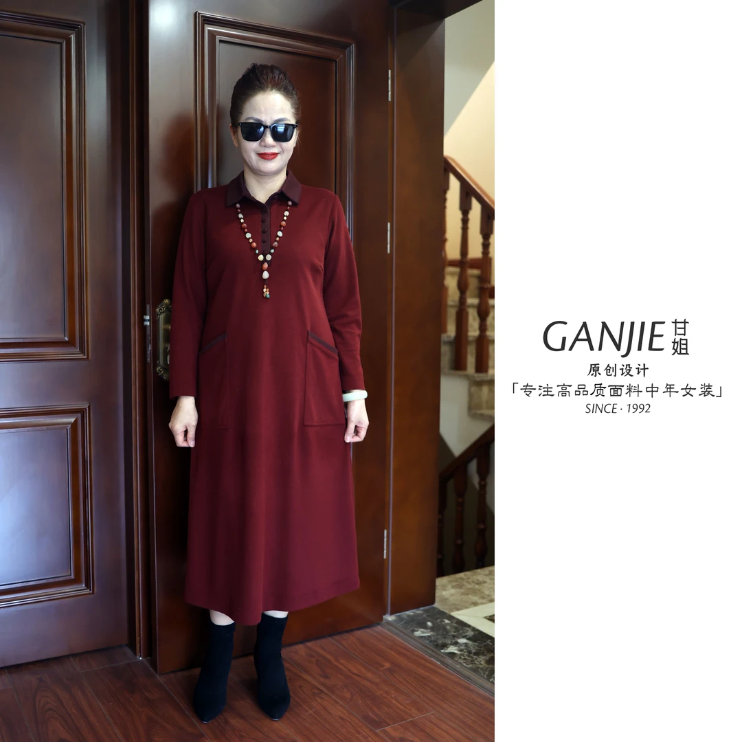 妈妈装秋冬纯色貂绒长款简约宽松连衣裙026