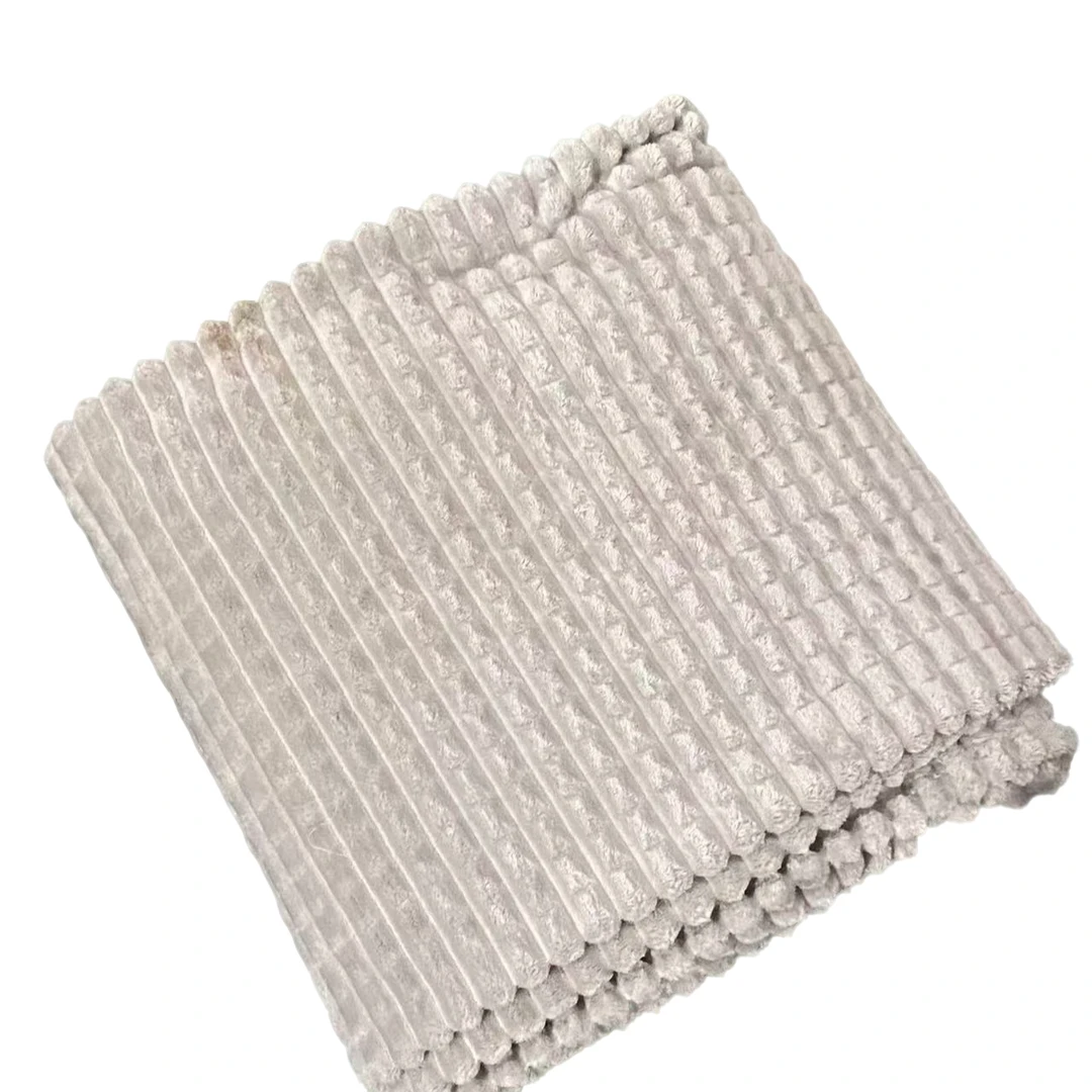 150*200cm 灰色纯色菠萝格 单层   卧室盖毯休闲毯加绒奶绒加厚