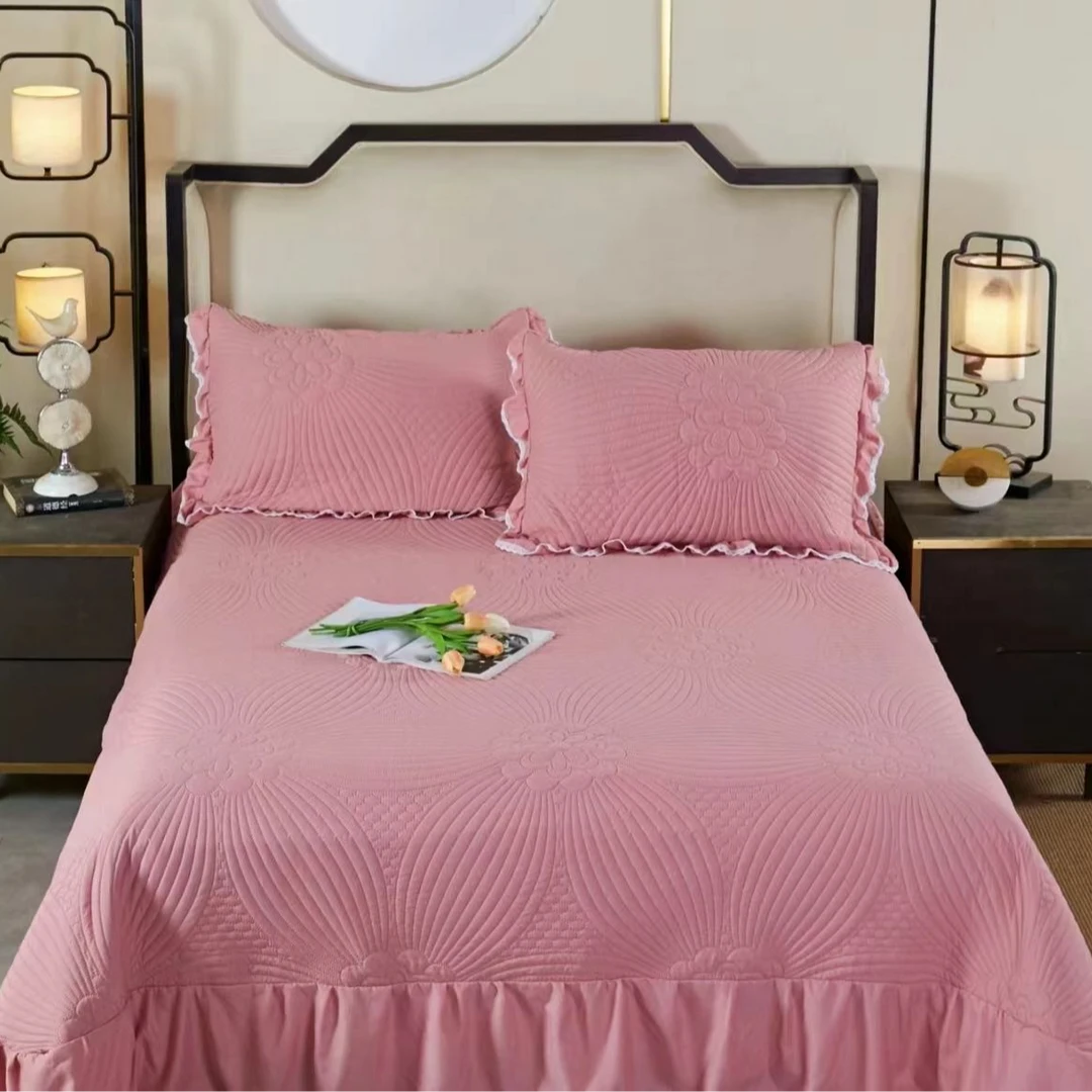 四季四季通用双人床雕花防滑双面床盖可机洗（240*250大尺寸）