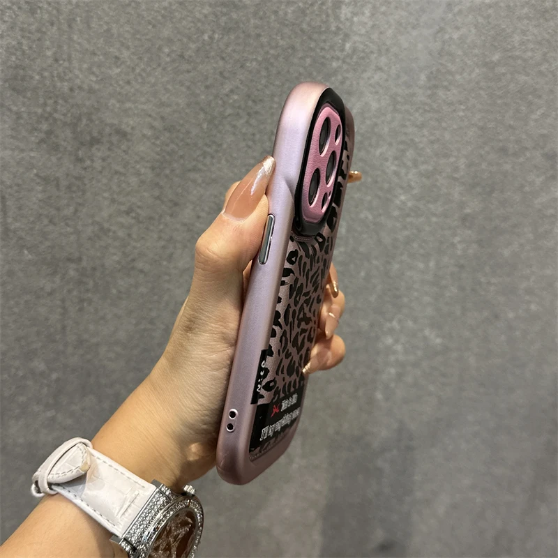 苹果15手机壳粉底黑色豹纹iphone15promax皮质鼓包14精孔椭圆气垫