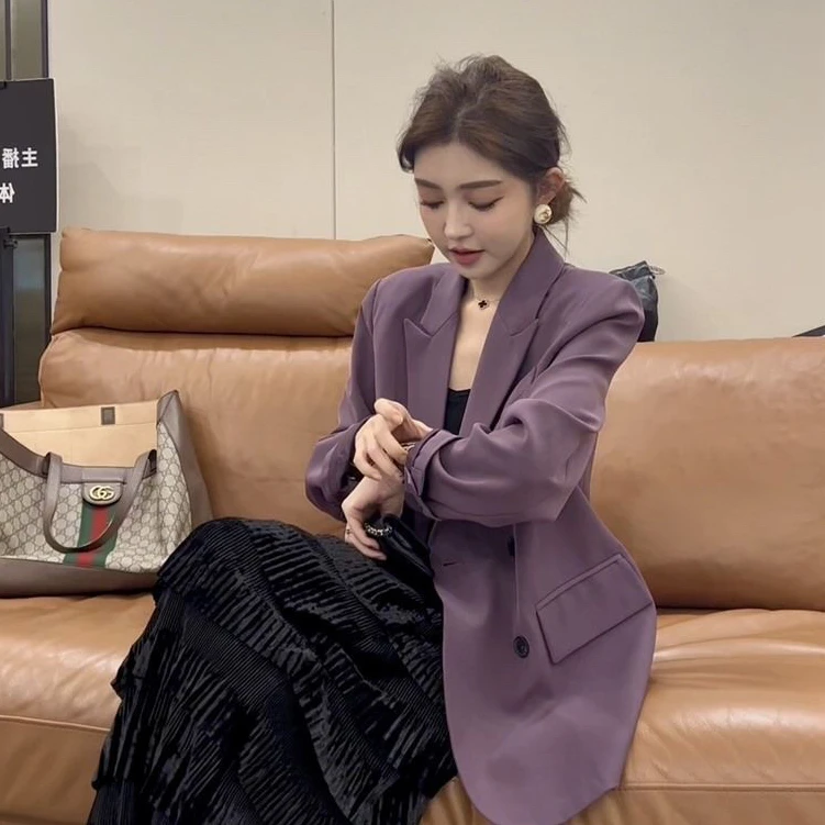 洋气紫色西装外套女春秋2025开春新款时尚气质百搭宽松个性短外套