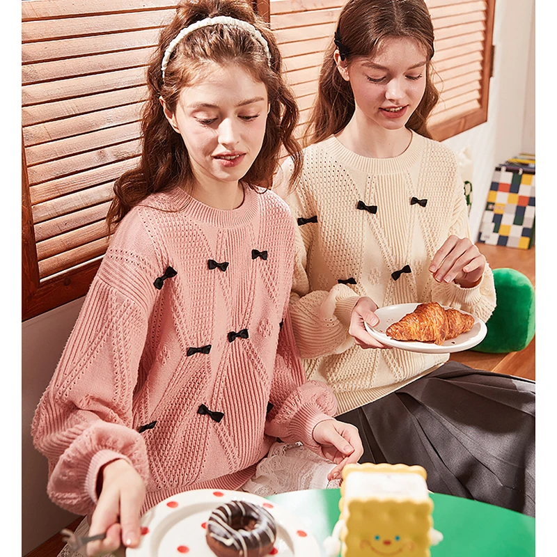 2M862  DB1  唐狮蝴蝶结甜美减龄女设计感小众韩系穿搭长袖毛衣