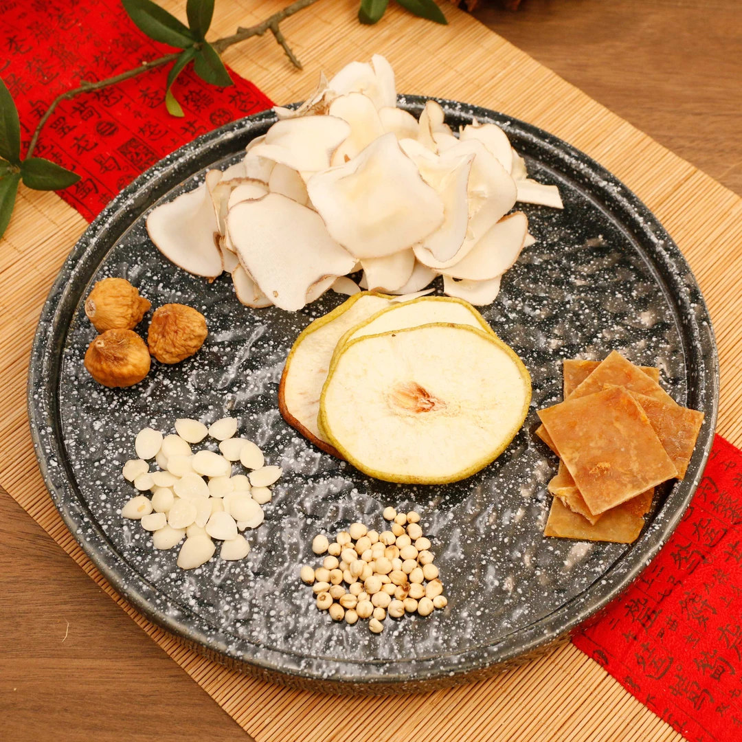 鳄鱼干雪梨干海底椰南北杏川贝无花果润燥汤包3袋