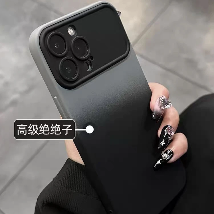 灰黑渐变大视窗肤感苹果15pro手机壳新款iphone13/14高级感12软11