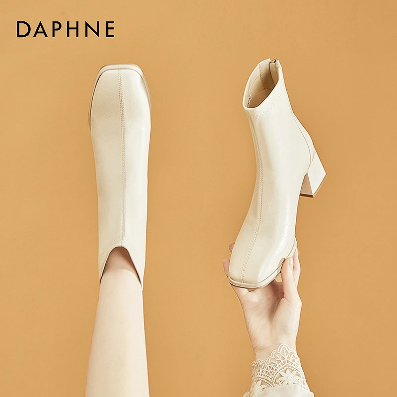 达芙妮高跟短靴女秋冬新款百搭瘦瘦靴百搭洋气方头小个子增高单靴