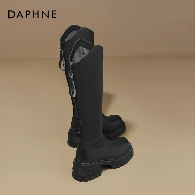 达芙妮厚底高筒长筒靴女2025新款秋冬v口长靴粗跟增高英伦骑士靴