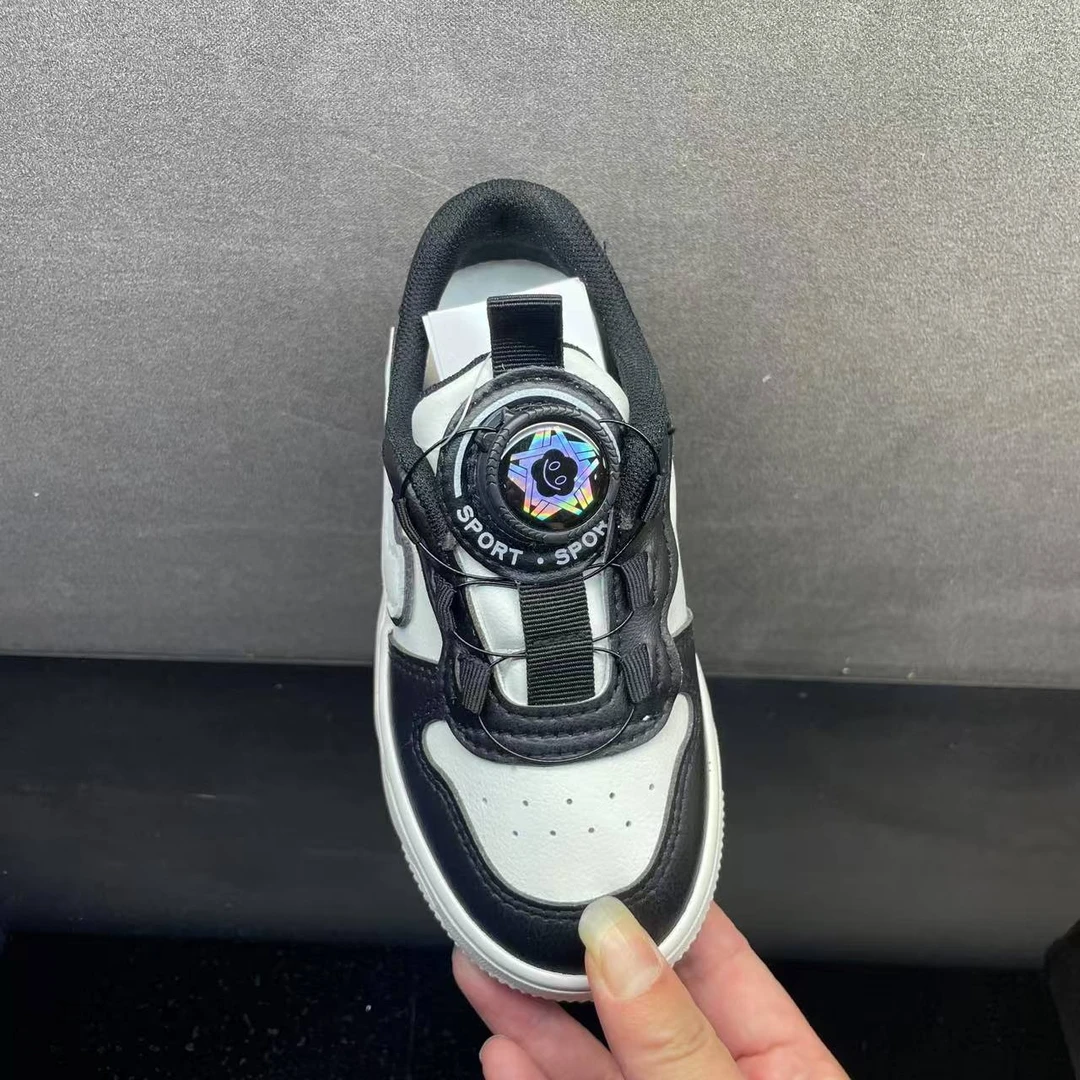 【769】2024年秋季新款低帮鞋儿童皮面板鞋秋款洋气休闲鞋