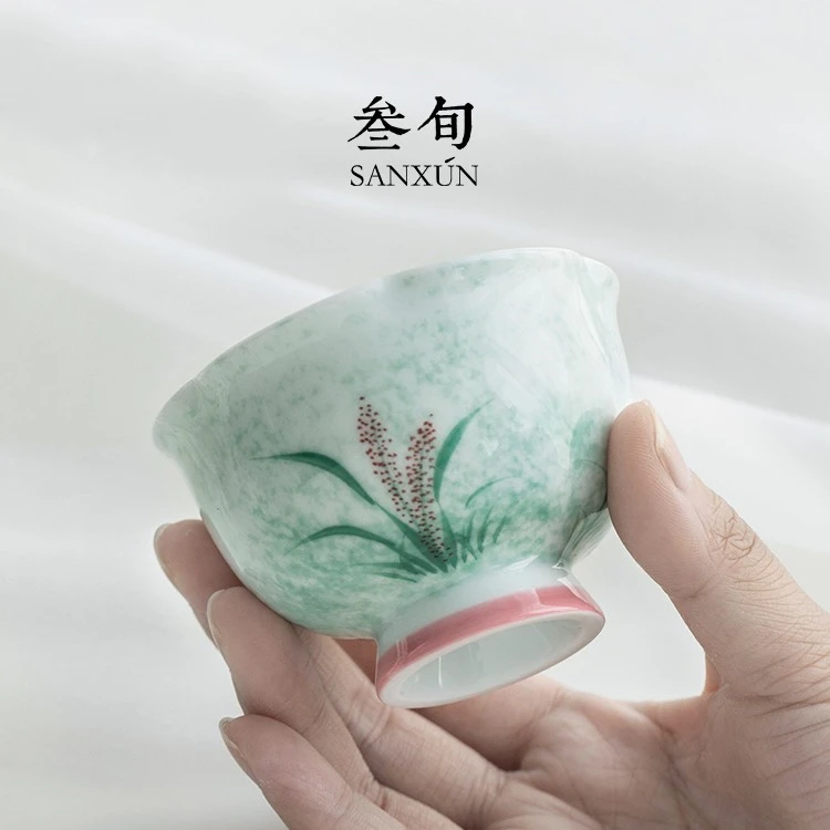 叁旬手绘蒹葭茶杯主人杯陶瓷家用单杯待客女款品茗杯高档轻奢茶具