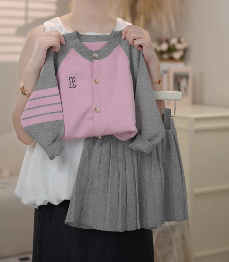 女童春秋季新款韩版针织衫毛衣开衫 百褶裙套装