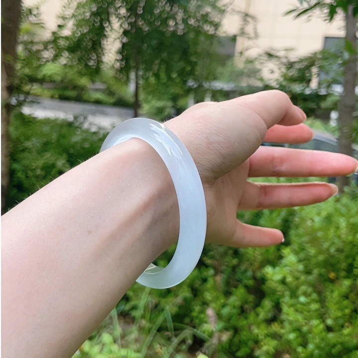天然高冰高透猫眼冰冰蓝玉镯美人镯冰透少女蓝色时尚百搭夏日必备