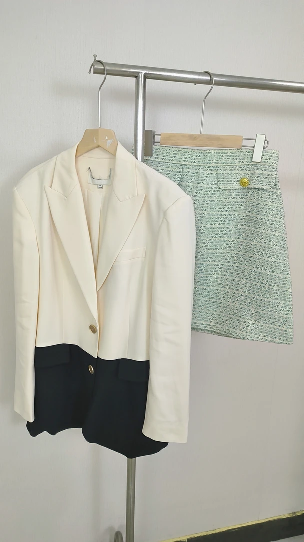 梧桐女装NO退NO换(241-260)外套直播链接