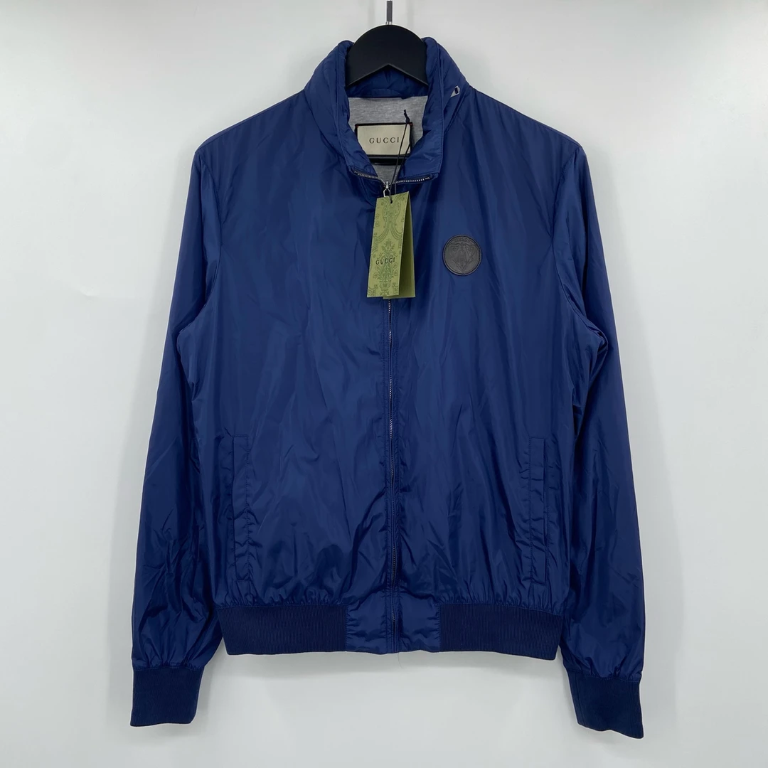 全新未使用 GUCCI/古驰 胸前盾牌徽章拉链夹克 46  皮蛋
