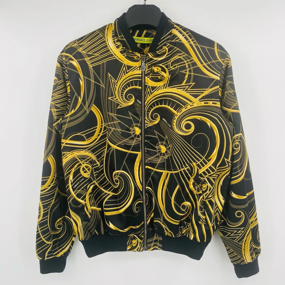 95新 VERSACE/范思哲 满印花卉夹棉夹克BBC2312110002