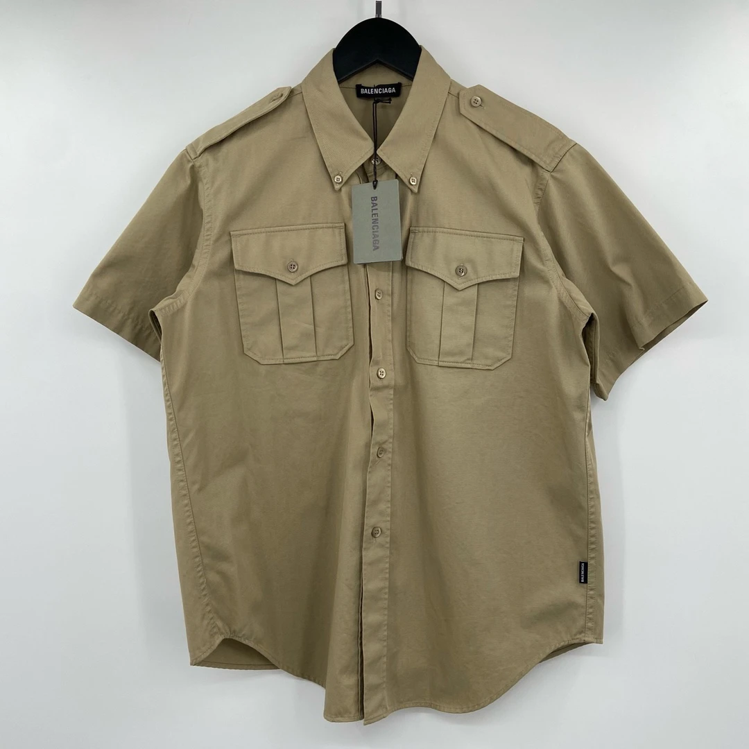 全新未使用 Balenciaga/巴黎世家 卡其色背后logo战术衬衫叶子617