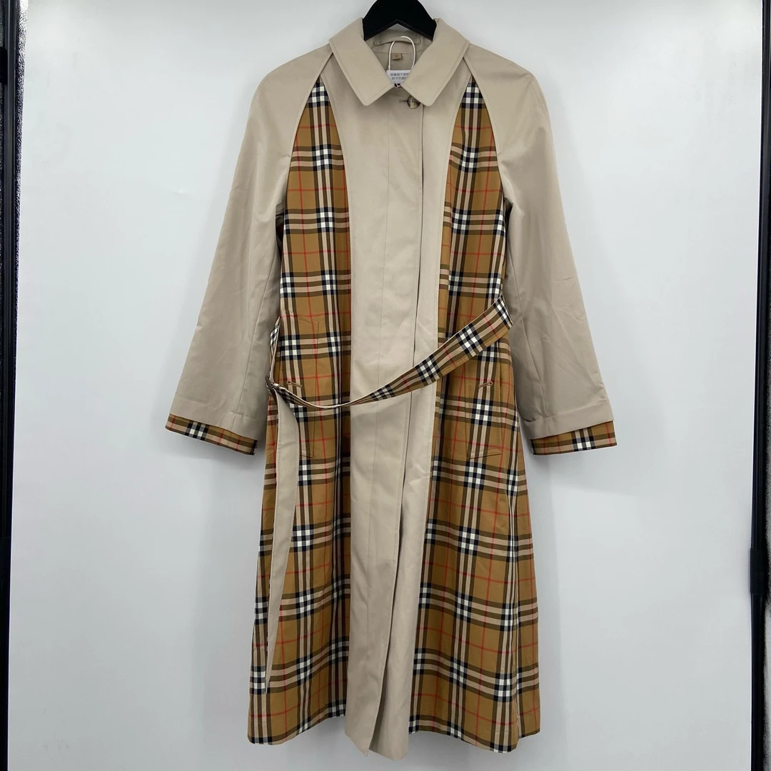 99新 BURBERRY/博柏利 Burberry 格纹大衣 叶子 190 公价11800