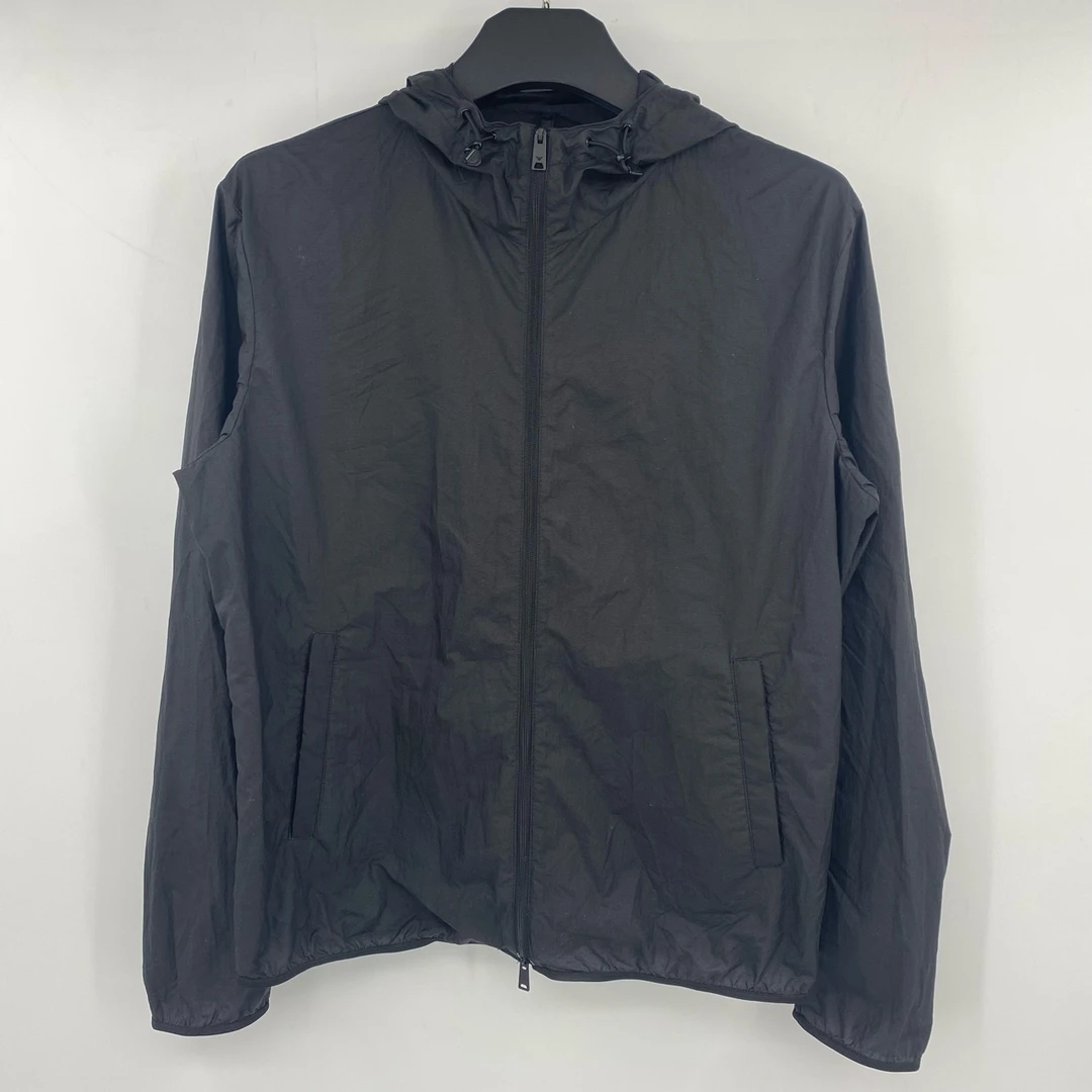 95新 EMPORIO ARMANI/乔治·阿玛尼 背后字母冲锋衣 48G-叶子1378