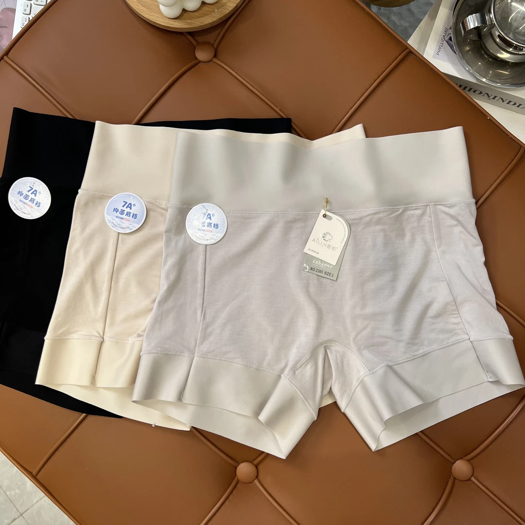 2305新款女士舒适透气简约内裤高弹平角裤短裤