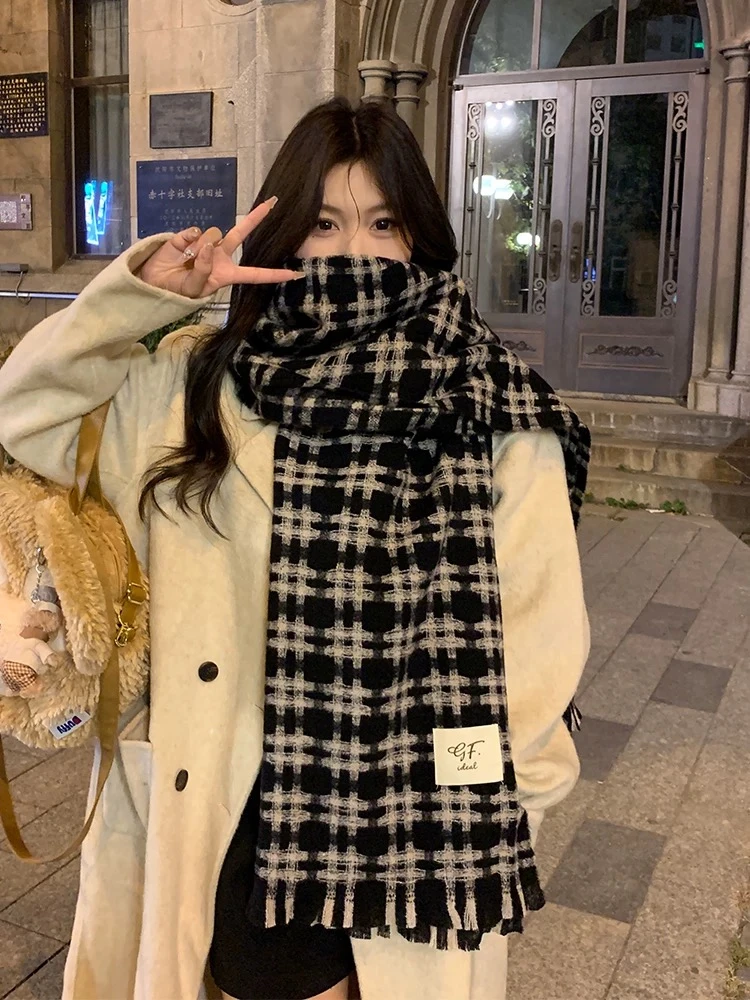 [王小二]黑色格子围巾冬季女新款高级感韩版百搭保暖