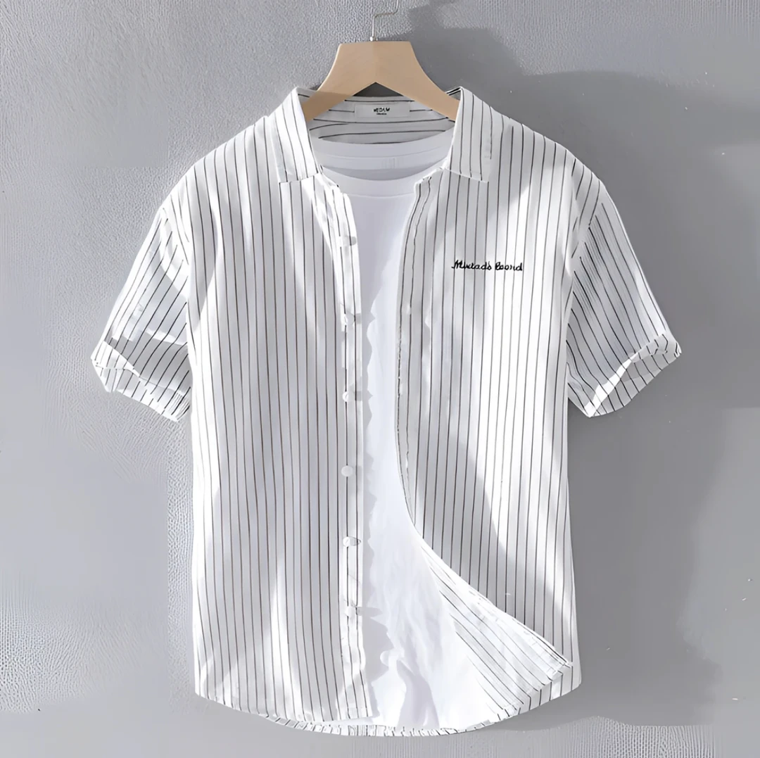 新款条纹刺绣男士夏季短袖衬衫百搭休闲新款男装衬衣修身潮流帅气