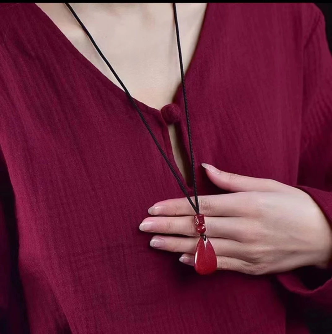 含辰砂工艺品高含量紫金砂朱砂紫红色水滴吊坠百搭时尚气质